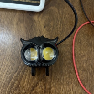 Sistema de Iluminación <span class=keywords><strong>para</strong></span> Motocicleta <span class=keywords><strong>Mini</strong></span> Faro Explorador Auxiliar de Niebla con Forma de Búho Luz LED Spot <span class=keywords><strong>para</strong></span> Bicicleta Faros <span class=keywords><strong>Para</strong></span> <span class=keywords><strong>Moto</strong></span> - Product Image 1