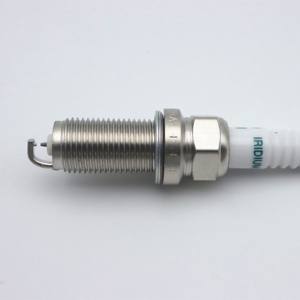 ขายตรงจากโรงงาน คุณภาพสูง ราคาขายส่ง หัวเทียนรถยนต์ 90919-01243 FK16HR11 หัวเทียนรถยนต์ - Product Image 2