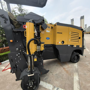 Miniexcavadora Agile Miller XM505 con Ancho de Corte de 500 mm para Rehabilitación de Cruces Peatonales - Product Image 2