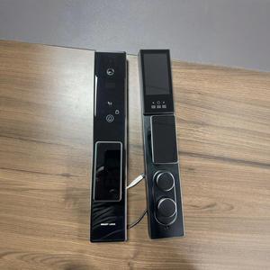 กุญแจล็อคอัจฉริยะ Qleung S555 สีดำ ระบบจดจำใบหน้า ลายนิ้วมือ ควบคุมผ่านแอพพลิเคชั่น สำหรับความปลอดภัยภายในบ้าน - Product Image 2