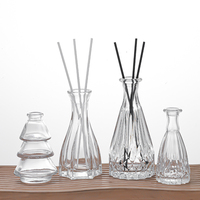 Ensemble de flacons diffuseurs d'aromathérapie en verre écologiques de 100ml parfum de maison parfum liquide pour usage au bureau