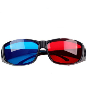 Gafas <span class=keywords><strong>3D</strong></span> de Alta Calidad y Bajo Precio con <span class=keywords><strong>Lentes</strong></span> Azules y Rojas, Diseño Curvo de Ojo de Gato, Remaches Cuadrados, Gafas Ópticas Tridimensionales para Ver Películas - Product Image 5