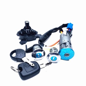 Convient pour <span class=keywords><strong>Peugeot</strong></span> <span class=keywords><strong>206</strong></span> 206CC Citroën C2, modèle de serrure de porte de réservoir de carburant d'allumage de démarrage complet de la voiture 4162EW - Product Image 1