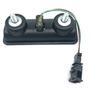 Interruptor de Maletero Nuevo para Skoda Fabia 00-08, 6Y0827574J 6Y0827574K - Product Image 1
