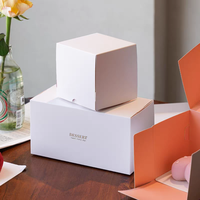 Boîte à gâteau en carton alimentaire personnalisée avec plateau inséré, conception de logo, boîtes à cupcakes en kraft blanc écologiques