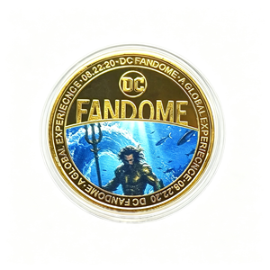 Moneda Conmemorativa Red Lightning Champion 2026: Cinco Poses de Héroes de Películas, Estuche de Hierro Bañado en Oro - Product Image 2