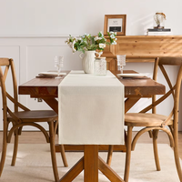 Vente en gros de haute qualité Chemin de table avec logo personnalisé Couverture de table rectangulaire blanche en polyester pour événements