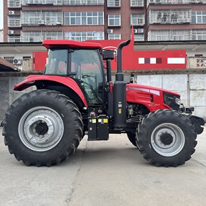 Tracteur agricole Dongfanghong 2304 – Haute performance, faible consommation de carburant, haute puissance, idéal pour le creusement de fossés en montagne et la plantation sur les talus, quatre roues motrices - Product Image 2