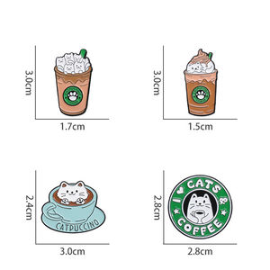 Épinglette en émail de chat de dessin animé la plus vendue, crème glacée et café |   Broche en métal peint en alliage |   Vente en gros d'accessoires vestimentaires et de robes - Product Image 3
