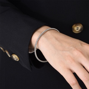 Wholesale 3mm Twist Bangle Gold Vacuum Plated Stainless Steel <b>Bracelet</b> for Women - Product Image 5