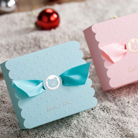 Boîte d'emballage au chocolat pour petites filles, ailes d'ange, design mignon, pour fête prénatale, boîte-cadeau pour enfants, vente en gros, 50 pièces