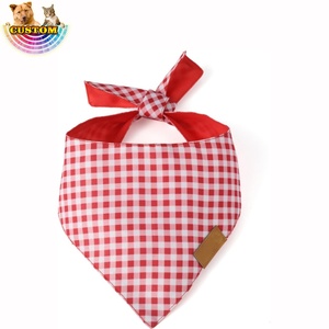 QQgift, pañuelos personalizados para mascotas para perros, bufanda Reversible, bufanda suave y transpirable para perros medianos y grandes, guinga roja y blanca - Product Image 1