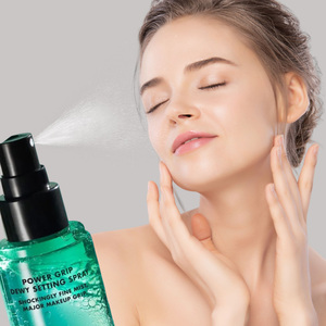 Cosmetic Long Lasting Sweatproof <strong>Moisturising</strong> One Size Setting <strong>Spray</strong> Custom logo Waterproof Facial Glowy Setting <strong>Spray</strong> - Product Image 2