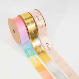 ริบบิ้นโพลีเอสเตอร์เคลือบฟอยล์สีทองเงินเมทัลลิก พิมพ์ลายเงางาม สำหรับบรรจุภัณฑ์กล่องของขวัญระดับพรีเมียม - Product Image 4