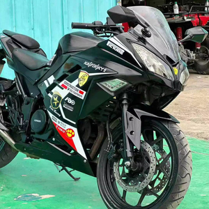 <span class=keywords><strong>Moto</strong></span> sportive Kawasaki 250cc Ninja d'<span class=keywords><strong>occasion</strong></span>, bicylindre, refroidie par air, <span class=keywords><strong>moto</strong></span> double cylindre - Product Image 1