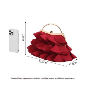 Nuevo Bolso de Mano para Fiesta 2026, Color Vino Tinto, con Pedrería y Pétalos de Rosa, Elegante, con Cadena, Cierre de Hebilla, para Banquete, de Poliéster - Product Image 5