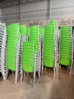 Chaise de formation éducative avec tablette d'écriture et panier à livres, chaise d'étudiant empilable pour salle de classe et amphithéâtre