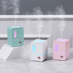 Humidificateur d'air à ultrasons USB avec veilleuse Diffuseur de parfum intelligent <span class=keywords><strong>Mini</strong></span> installation de voiture d'hôtel à domicile en plastique - Product Image 4