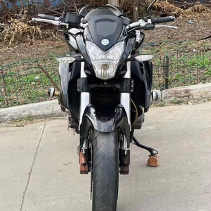 Moto da strada ad accelerazione rapida con quattro cilindri Benelli 600CC di seconda mano - Product Image 6
