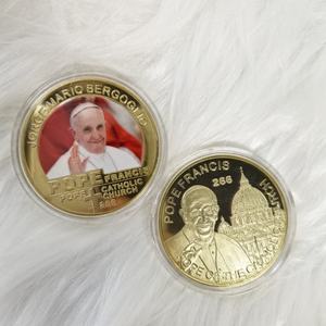 <span class=keywords><strong>Moneda</strong></span> personalizada 5 Diseño Chapado en oro Hierro Metal Die-Casting Pope Roman Coin para recuerdos de aniversario - Product Image 2