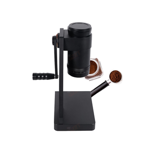 <span class=keywords><strong>เครื่อง</strong></span><span class=keywords><strong>บด</strong></span><span class=keywords><strong>กาแฟ</strong></span><span class=keywords><strong>มือ</strong></span>หมุนแบบพกพา 63 มม. รุ่น Ghost Tooth สำหรับใช้ในเชิงพาณิชย์ ใบมีดบดทำจากสแตนเลส 420 เคลือบไทเทเนียม - Product Image 1