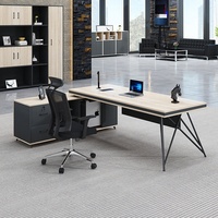 Set Scrivania Direzionale Moderna Minimalista con Sedia, Scrivania Grande per Sala Riunioni, Tavolo Laterale Personalizzabile in MDF