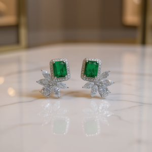Orecchini di lusso con smeraldi, design floreale in oro massiccio 18 carati, diamanti taglio marquise, gioielli da sposa per donna - Product Image 2