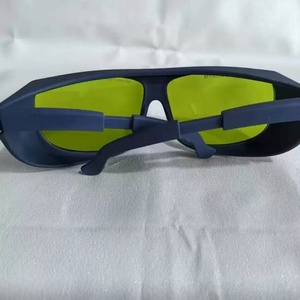 Lunettes de protection laser 1064nm 1080nm 1060nm, lunettes de protection en plastique pour machine de découpe et de gravure - Product Image 4