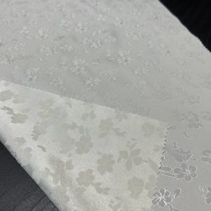 Tela Jacquard Brocada Blanca con Flores para Vestidos de Fiesta, se Vende por Yarda, para Novias - Product Image 4