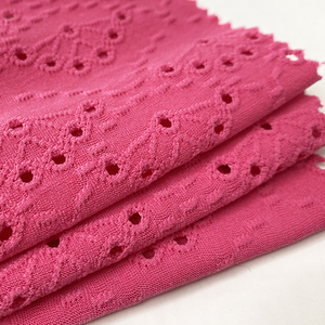 Tela de encaje con ojal para vestidos y tops, tejido de poliéster, licra, tejido jacquard, color rosa - Product Image 1