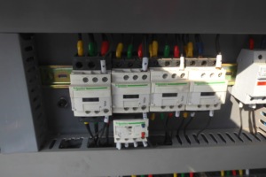 Automatique <span class=keywords><strong>Encolleuse</strong></span> à bois Portable Plaqueuse <span class=keywords><strong>de</strong></span> chants - Product Image 4