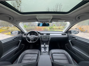 Mobil Volkswagen Pa-ssat Bensin Mobil Bisnis Bekas Mobil Sedan Elegan Sedang untuk Dewasa Kota Otomatis - Product Image 6