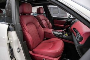 MASERATI LEVANTE <span class=keywords><strong>Modena</strong></span> SUV USATO 2024 IN VENDITA - Product Image 4