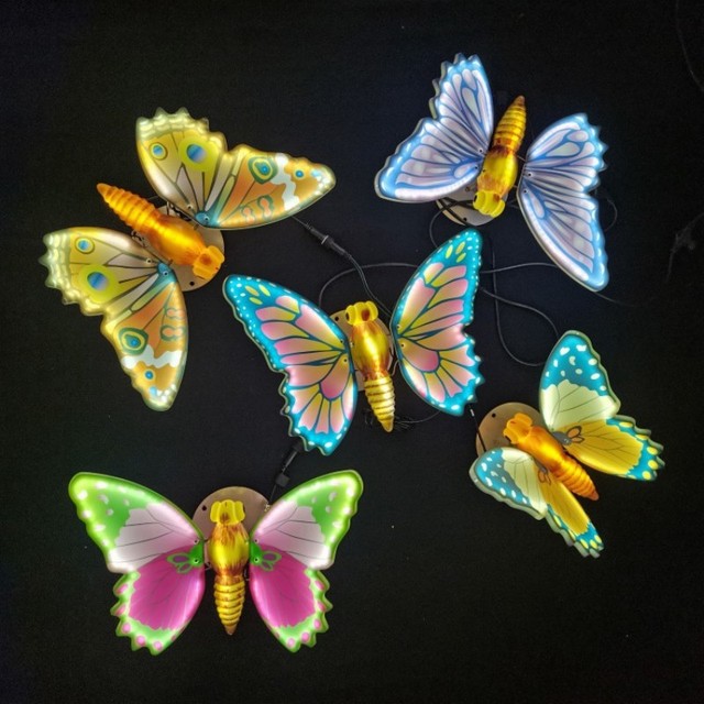 Holiday Outdoor Garden Waterproof Simulation LED Electric Butterfly Moving Wings Decoration Creative Exterior Lights