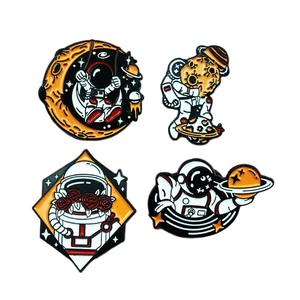 Broche Creativo con Forma de Astronauta, Insignia de Aleación de Astronauta Espacial de Dibujos Animados para Decoración de Ropa y Mochilas - Product Image 5