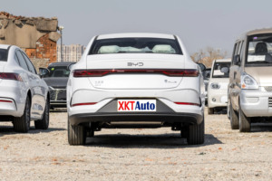 BYD Qin Plus DM-i 2025, PHEV 55KM de pointe, berline 5 places, batterie Blade, E-CVT, charge rapide, <span class=keywords><strong>voiture</strong></span> familiale d'exportation - Product Image 5