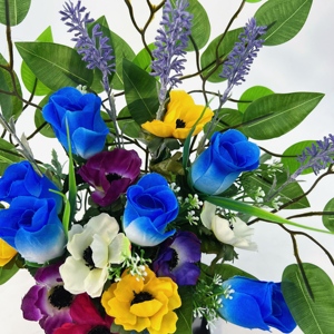Flores Artificiales en Maceta Azules y Amarillas, una Opción Elegante para el Duelo en el Cementerio - Product Image 2