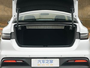 BYD Seal 05 DM-i Modello 2026 Edizione Lusso 128KM Auto Nuova - Product Image 6