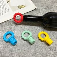 Vente en gros de bouchons de bouteille de vin en silicone de qualité alimentaire certifiés CE, couleur personnalisée, forme d'animal de dessin animé, couvercle d'étanchéité pour bouteilles d'eau