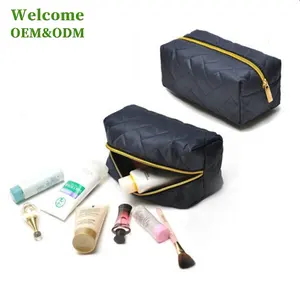 Iso Bsci Fabriek Eco Vriendelijke Groothandel Custom Pu Leather Pouch Tas Met Logo Cosmetische Reizen Promotionele Cosmetische Tas