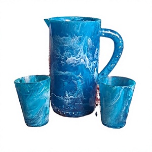 Pichet à eau en résine de style américain avec poignée, tasses réutilisables, anti-fuite, durable, en résine alimentaire, verres en résine - Product Image 1