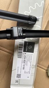 A2138205701 Spazzole Tergicristallo Anteriori di Alta Qualità, Ricambi Auto Bosch, Spazzola Tergicristallo Anteriore - Product Image 1