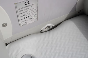 Thuyền bơm hơi 12' màu xám nhạt, loại gia đình, dùng chèo, câu cá trên hồ và sông, chất liệu PVC/HYPALON, sàn hơi. - Product Image 5