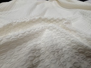 ผู้ผลิต OEM ชุดว่ายน้ำเด็กผู้หญิง ผ้ารีไซเคิลยืดหยุ่น บับเบิ้ล 86% ไนลอน 14% สแปนเด็กซ์ ผ้าถักย่นแบบทริคอต - Product Image 4