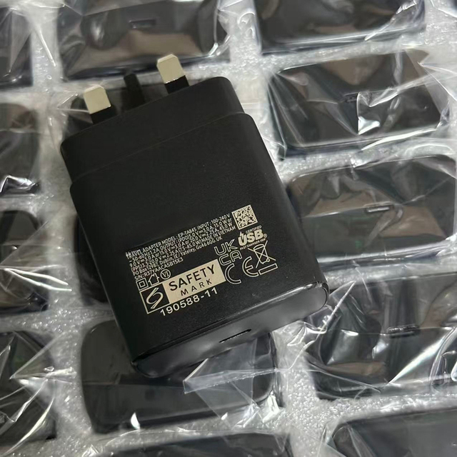 GAN Original 45W USB Type C Pd Charger Fast Charging EP-TA845 for Samsung for Galaxy S24 S23 S22 S21 Note 20 OVP OTP OCP