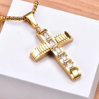 Pendentif Croix Entièrement Sertie de Strass en Acier Inoxydable 18K avec Chaîne Bambou – Bijou Tendance Haut de Gamme Hip-Hop Classique pour Homme – Collier