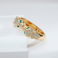 Bracelet évidé à double tête imprimé léopard Premium Light Luxury Feeling Bracelet pour femme