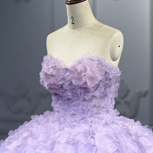 ชุดเดรสงานปาร์ตี้สีม่วงหรูหราประดับเลื่อมลายดอกไม้ รุ่น Dy6902-Y สำหรับงาน Quinceanera ตกแต่งด้วยลูกไม้ประดับด้วยลูกปัด ชายกระโปรงยาวลากพื้น - Product Image 3