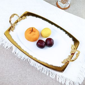Piatto da 16 pollici grande in ceramica bianca con manico in metallo placcato oro per decorazione regalo di nozze vassoio in ceramica fatto a mano - Product Image 5