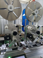 Équipement de fabrication de lingettes pour bébés : Machine de production de lingettes humides magiques et de serviettes froides